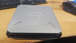 Cisco SG100D-08 8-Port Gigabit Switch gebraucht