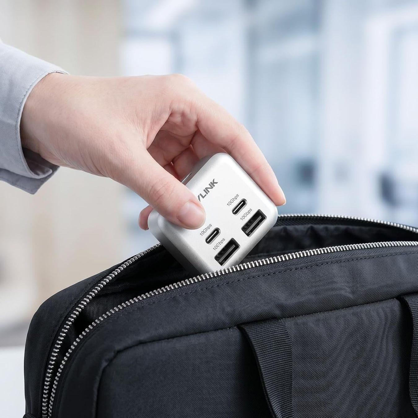 Hub & Switch: Mac mini M4 Hub 6-Port USB-C SD Kartenleser – Nuovo e nell'imballaggio originale da Suhr venduto da SchnapperCH 6