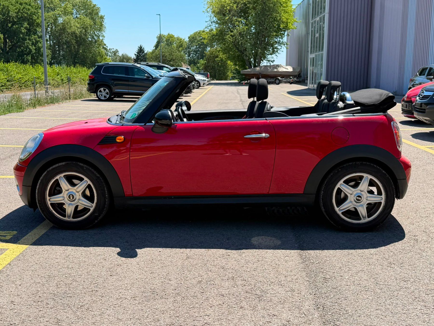 Mini Autos: Mini Cooper Cabrio 1.6i – Gebraucht aus Crissier von vim_r8qn 6