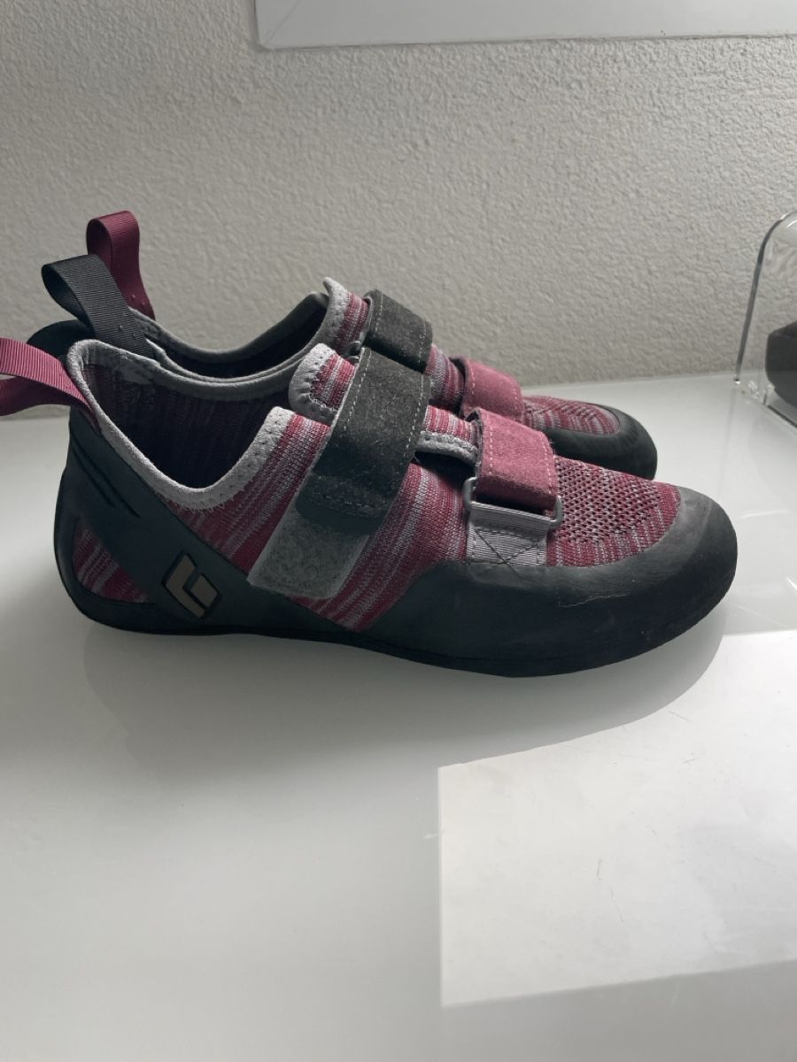 Black Diamond Scarpe da donna: Chaussons d'escalade Black Diamond, taille 39 – Usato da Cressier NE venduto da leiestla 2