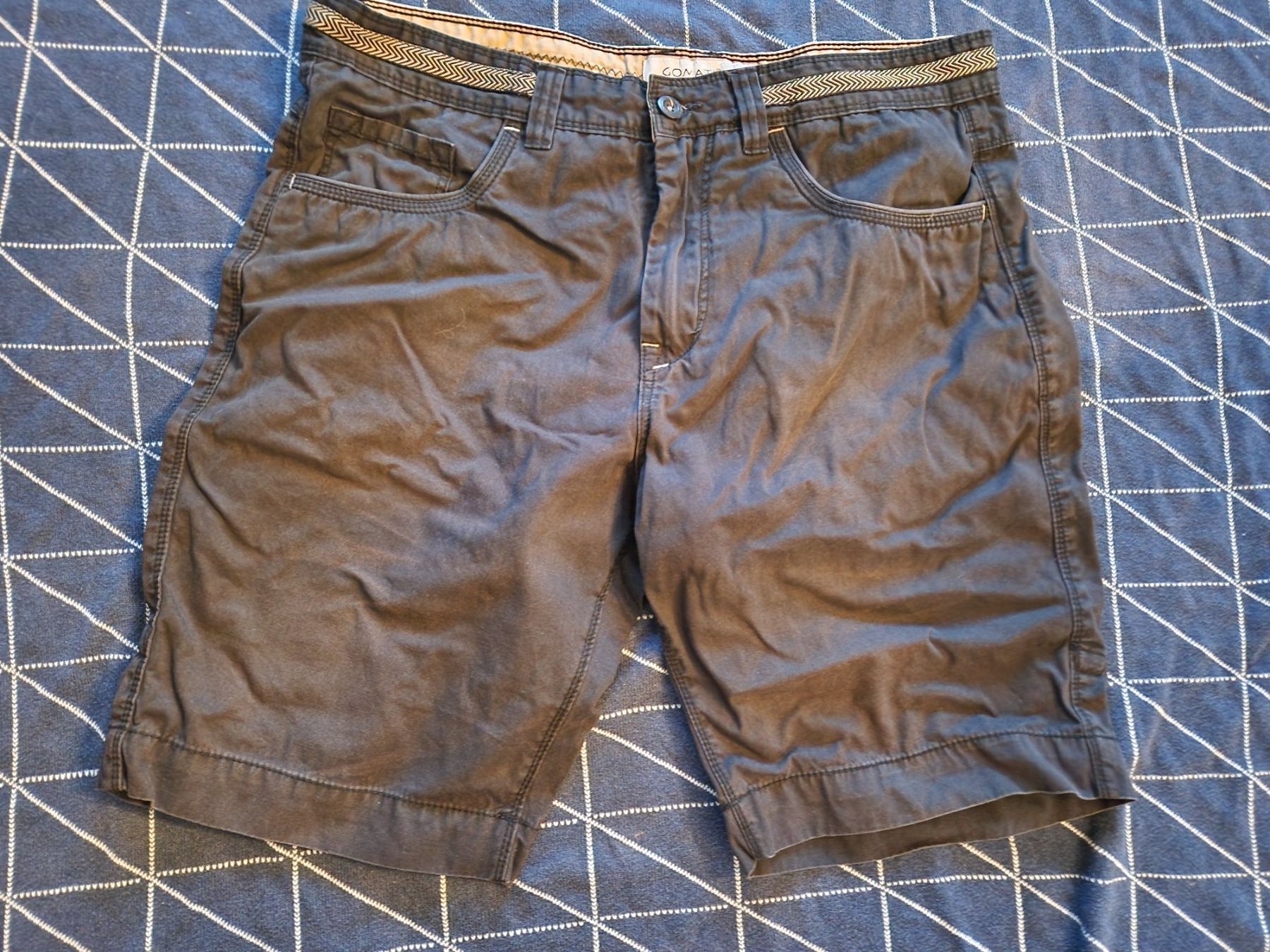 Hosen: Gomati Shorts Herren schwarz 33 – Gebraucht aus MUEHLAU von ibo_5c7d