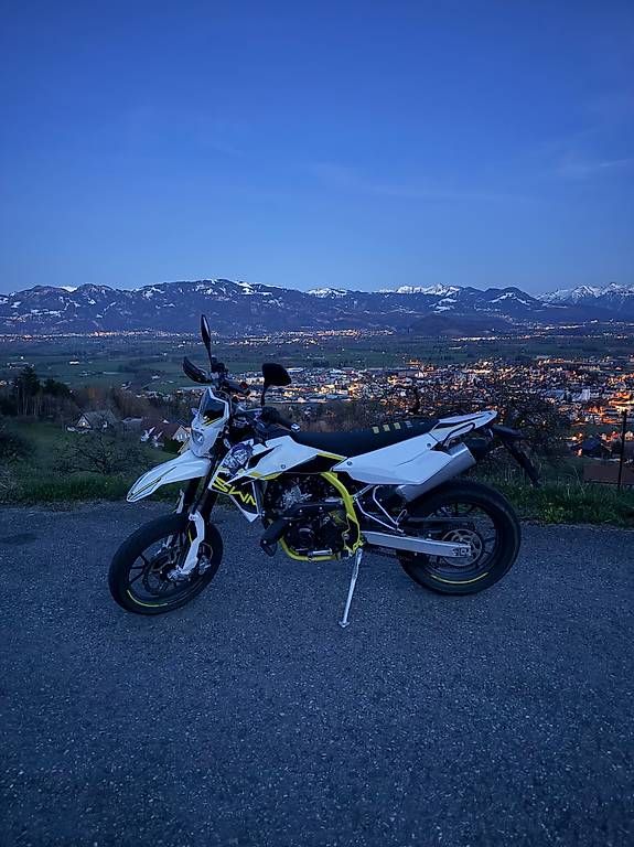 Strada: Swm SM 125 r VHB – Usato da Diepoldsau venduto da ebu_zn5k