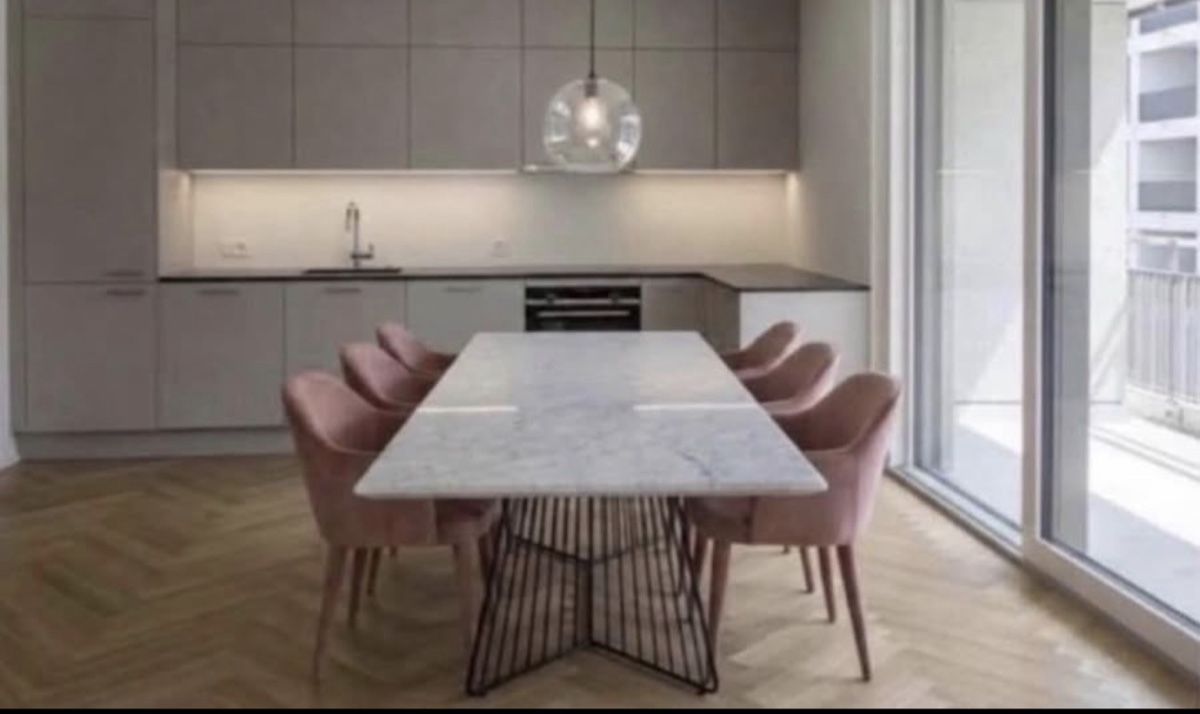 Tavoli: Marble table  – Nuovo (secondo la descrizione) da Geneve venduto da des_n87c 1