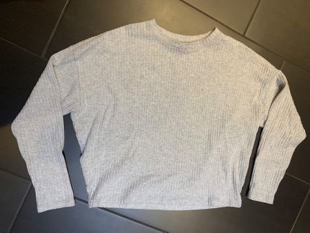 H&M Kurzer Oversized Pullover hellgrau Gr. 170
