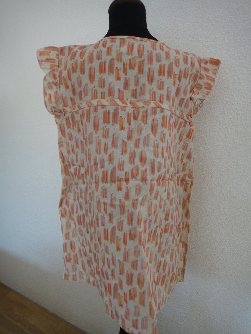 Blusen, T-Shirts & Tops: Neue Bluse "Bonnet à Pompon" Baumwolle Gr. 12 – Neu (gemäss Beschreibung) aus Winterthur von LemonTree5 1