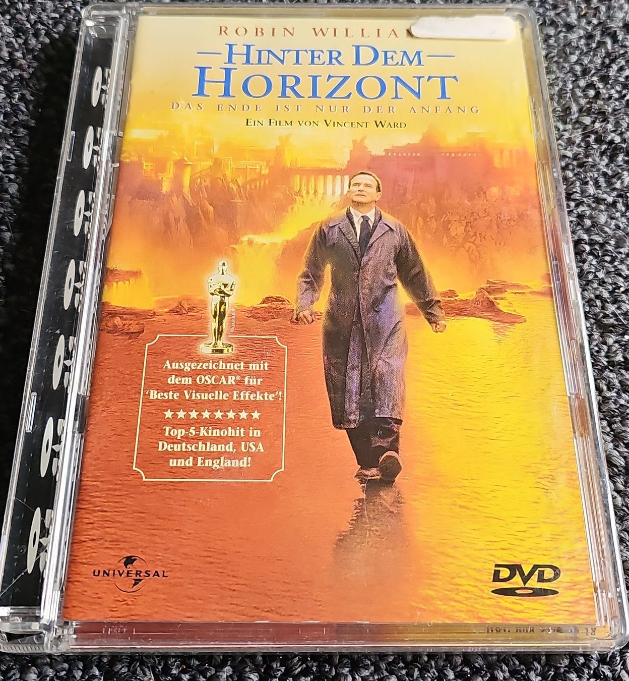 Tutti i DVDs: DVD Hinter dem Horizont(23066) – Usato da Ruswil venduto da jan_bxl5