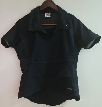 Vintage Nike Dri-FIT Polo-Shirt mit Mesh-Einsatz (Schwarz)