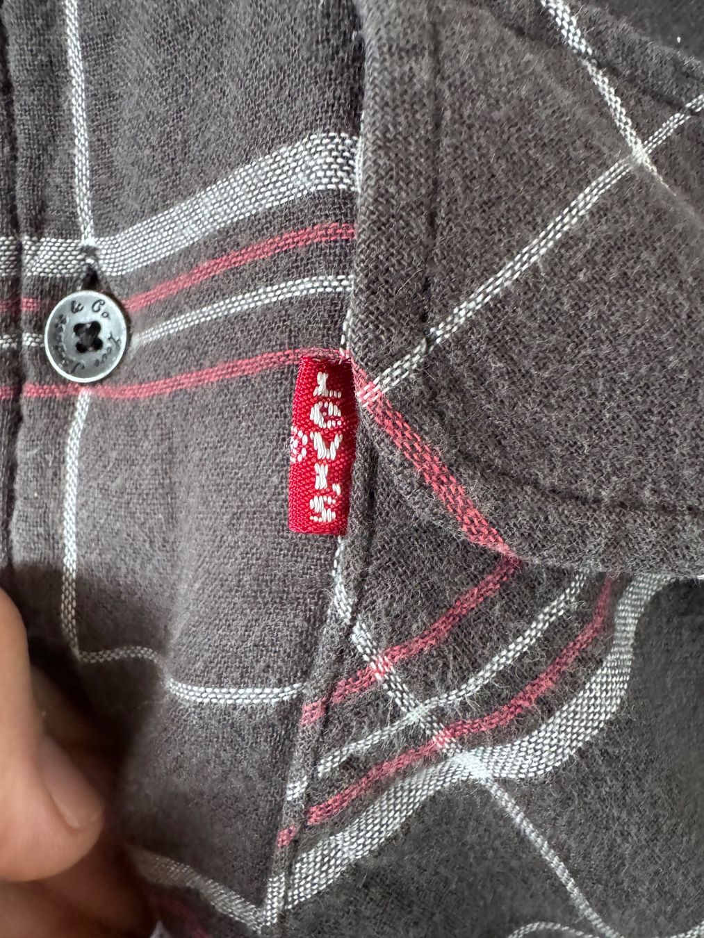Levi's Camicie: Levi's shirt men L – Usato da Neuchâtel venduto da _Easy_to_Find_ 1