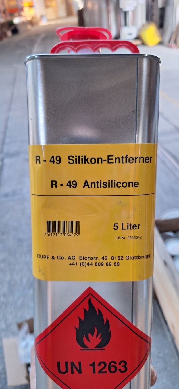 Peintures: Lackposten Ruco, teils neu – D'occasion à Kloten par WOODStudio 2
