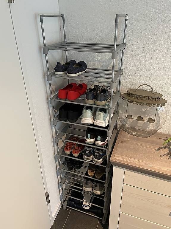 Regale: 10-Tier Shoe Rack  Space Saving Shoe Organizer – Gebraucht aus Spreitenbach von ivo_f8n8