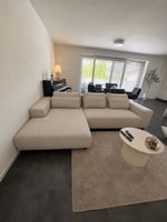 Neuwertiges Ecksofa, 1Jahr Garantie wegen Umzug zu verkaufen