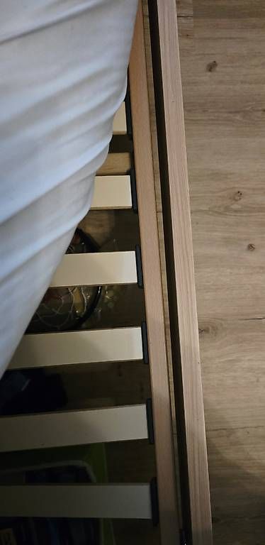 Betten: Bett 90 x 200 inkl. Lattenrost gratis dazu – Gebraucht aus Neuhausen am Rheinfall von Franostar. 3