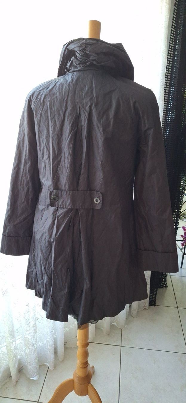 Cappotti: Trench-coat Vintage 36-38 – Usato da St-Triphon venduto da Jldr0 1