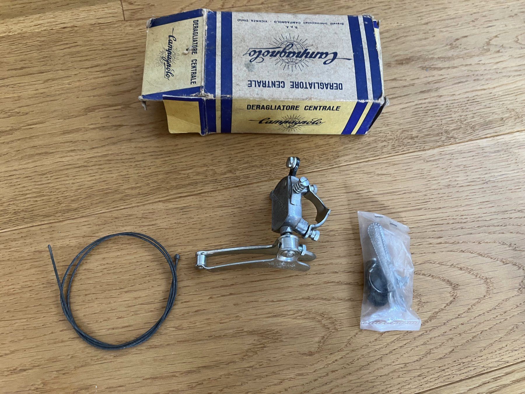 Pezzi di ricambio: Campagnolo Valentino NOS – Nuovo e nell'imballaggio originale da Obermumpf venduto da Estrela67
