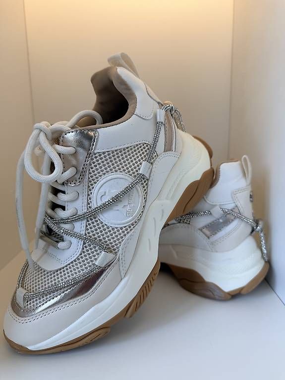 Steve Madden Scarpe da donna: Baskets Steve Madden "Motocross" - Crème & Or Rose 37 – Usato da Biel/Bienne venduto da secondstore