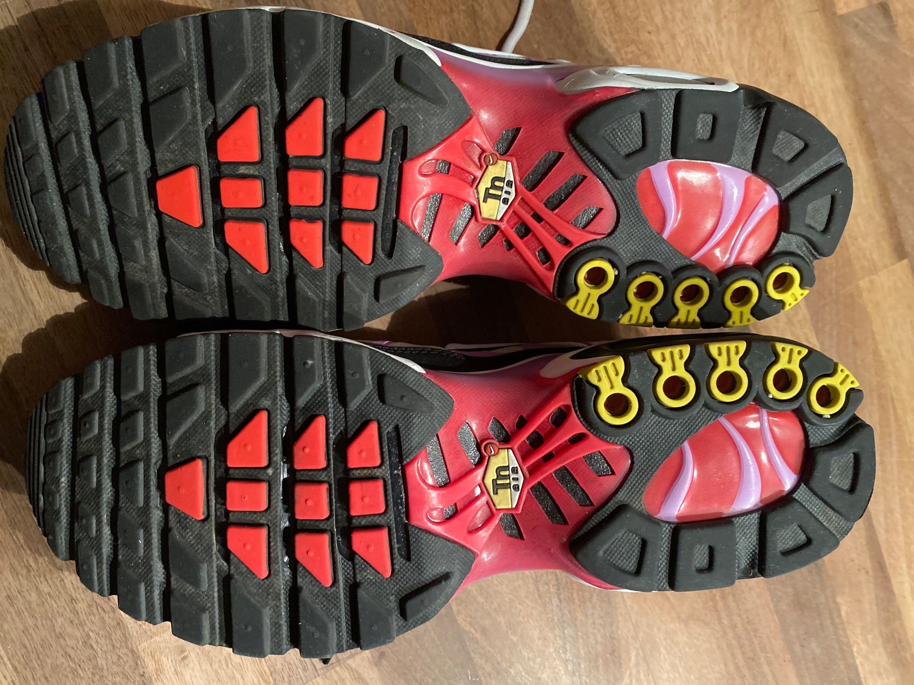 Scarpe da uomo: nike air max plus sherbert Gr. 10 – Nuovo (secondo la descrizione) da Malters venduto da Basteln 3