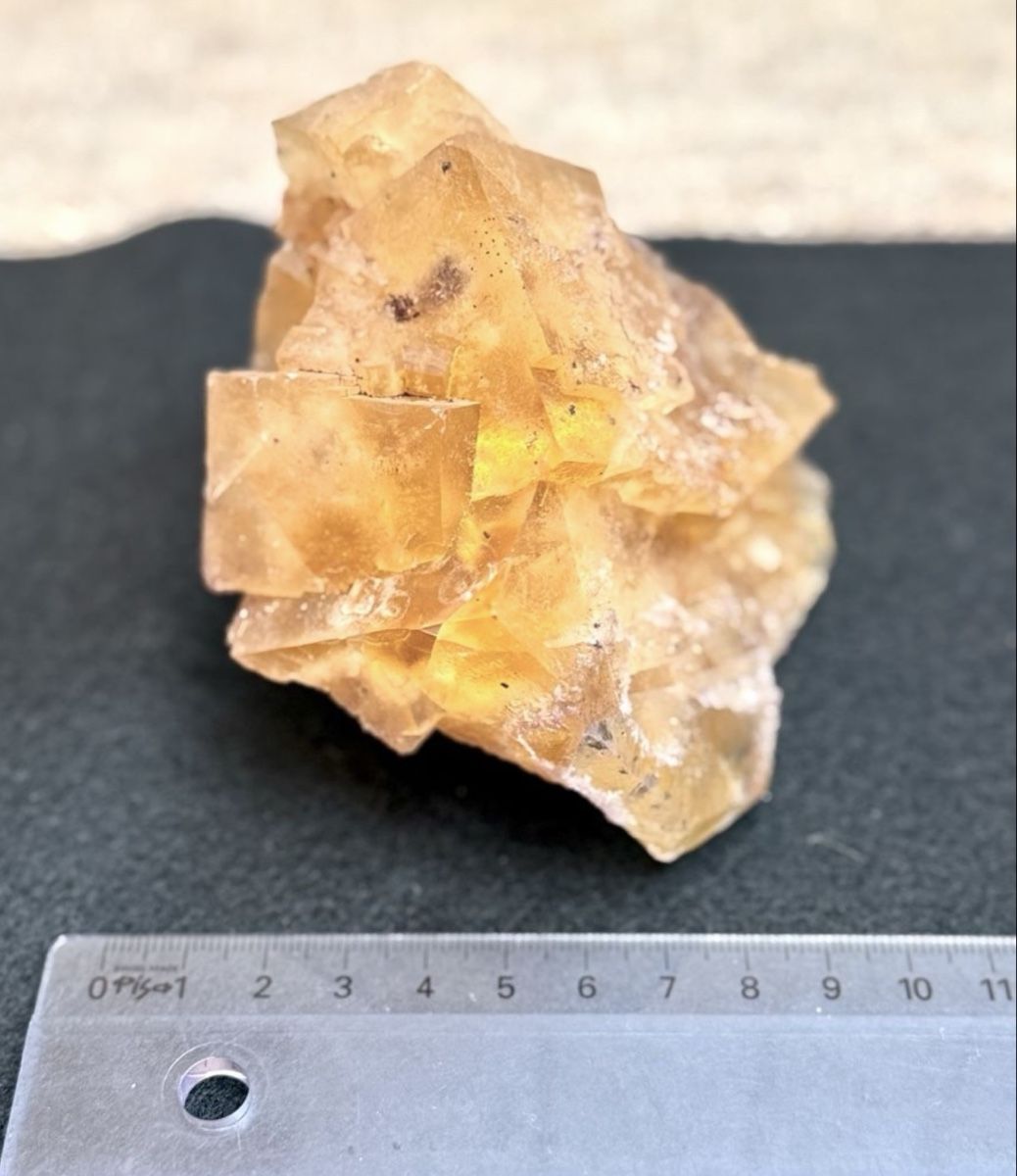 Minerali & Pietre curative: Grosse Fluoritstufe  – Usato da Schattenhalb venduto da Oodaaq 2