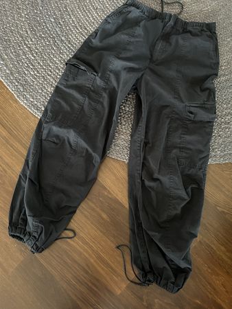 Zara Cargo Hose Gr.XS