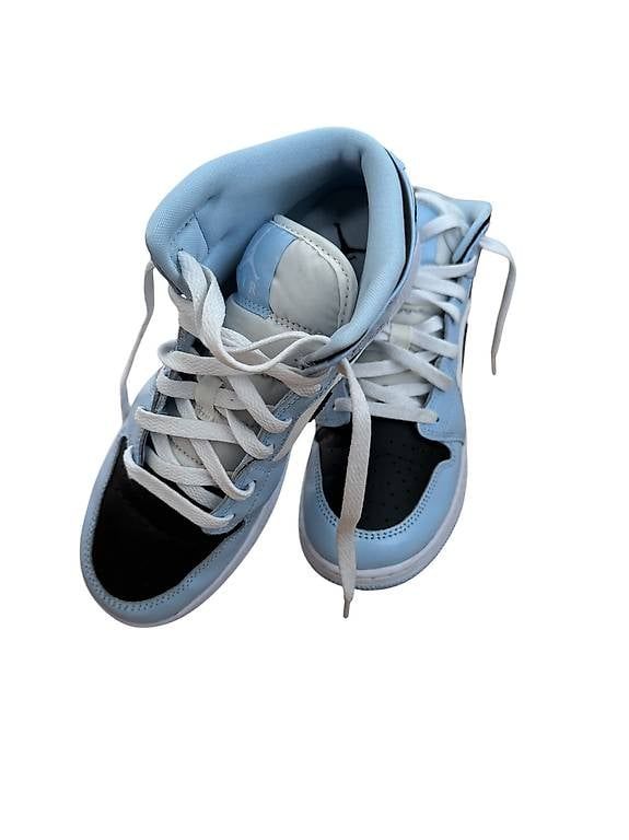 Nike Damenschuhe: Nike Damen – Gebraucht aus Sevelen von tracy95