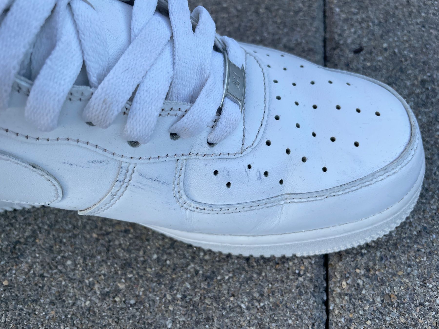 Nike Herrenschuhe: Nike air force 1 – Gebraucht aus Dompierre FR von matmath 9
