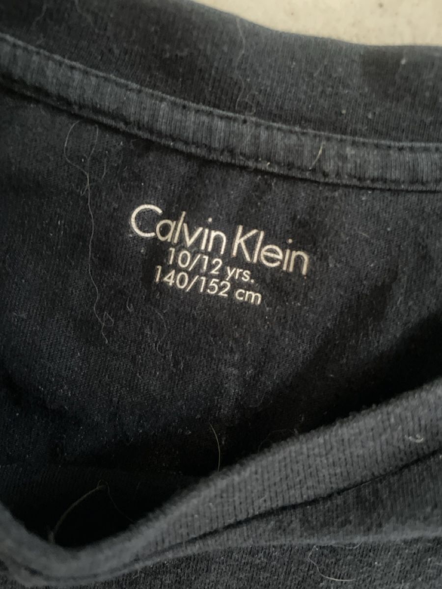 Calvin Klein Camicie, T-shirt & Polo: Cooles Calvin Klein T-Shirt Gr. 140/152 – Usato da Obergerlafingen venduto da cabo4 1