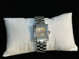 Tissot Damenuhr aus Stahl