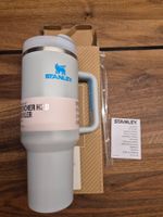 Stanley Flow Quencher H2.0 Tumbler 1.18l hellblau - NEU
