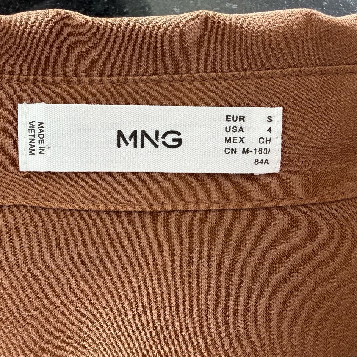 Mango Camicette: Mango Damen Bluse in braun – Nuovo (secondo la descrizione) da Düdingen venduto da Hiron_o7 4