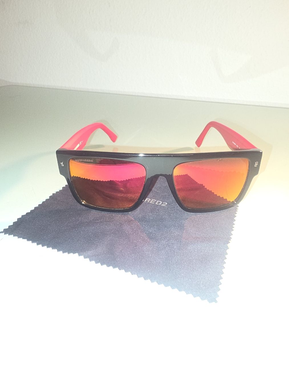 Dsquared2 Occhiali & Lenti: DSQUARED2 ICON              Herren-Sonnenbrille – Usato da Winterthur venduto da Boblo 3