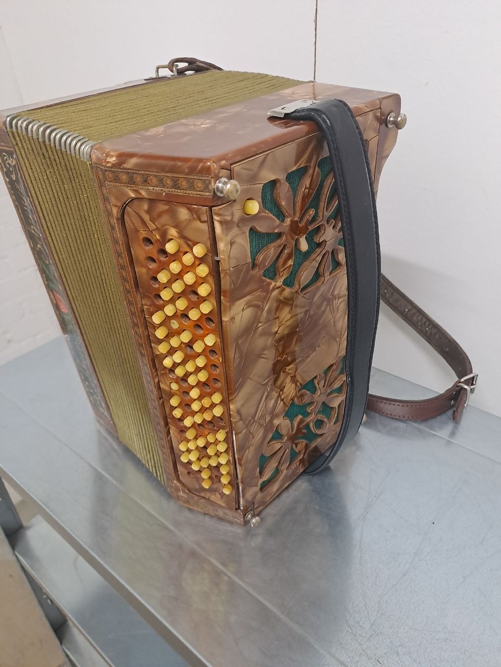 Eichhorn Strumenti musicali: chromatisch EICHHORN orgeli  – Usato da Villeneuve venduto da BibiVintage 7