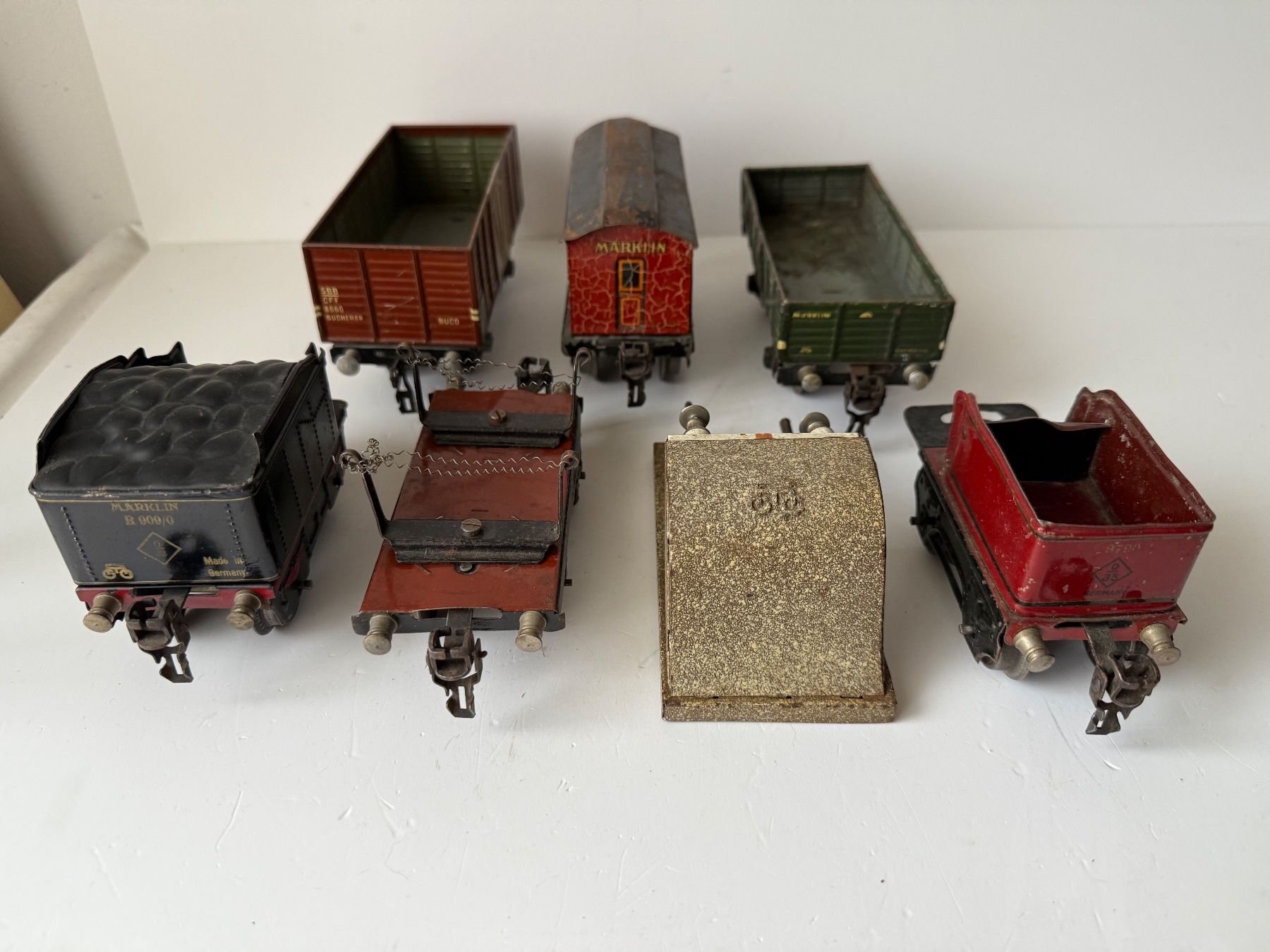 Modelleisenbahnen: Alte Eisenbahnwagons – Gebraucht aus Zwingen von moje1 5