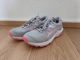 Asics Turnschuhe Gr. 35.5