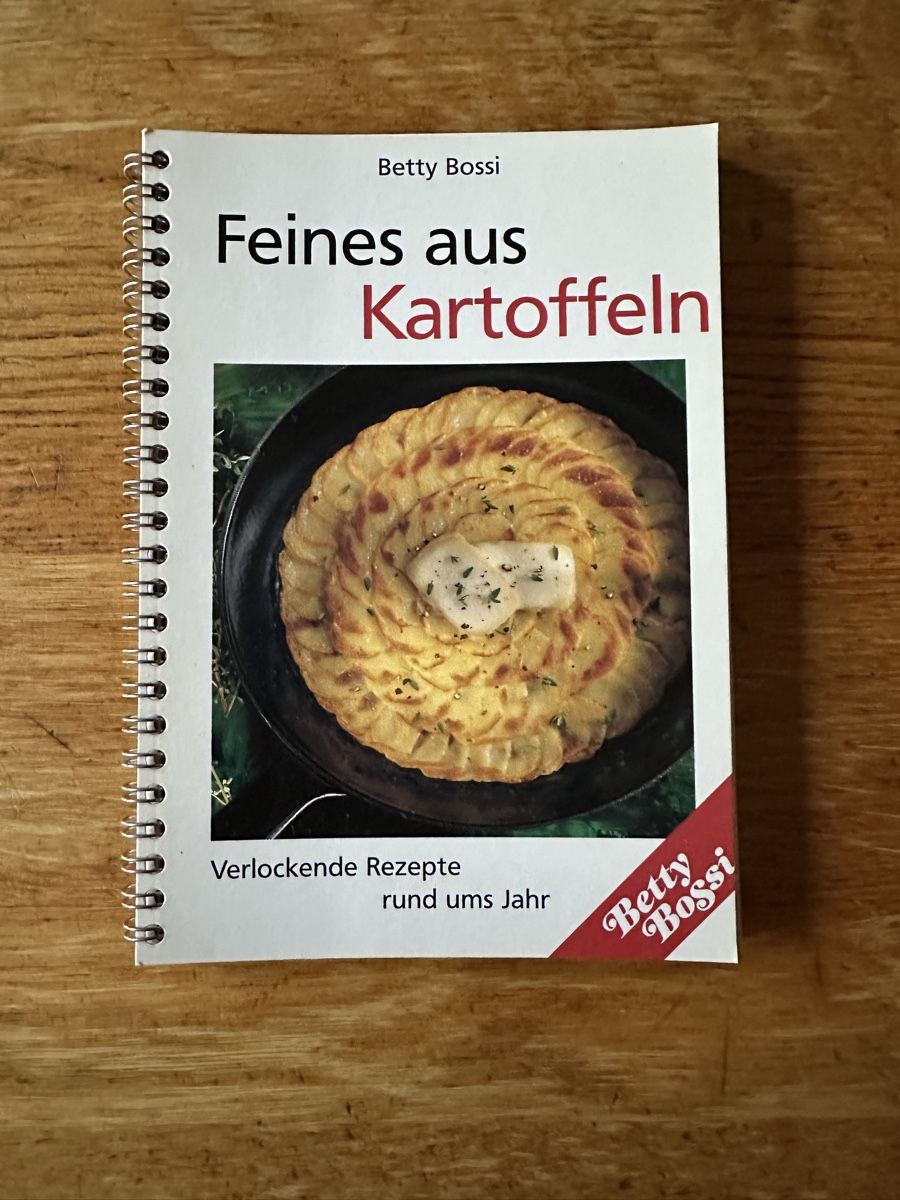 Livres: Feines aus Kartoffeln  – D'occasion à Bellwald par Lupo539