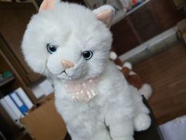 Plüschtier Katze wunder schön Weiss so Real