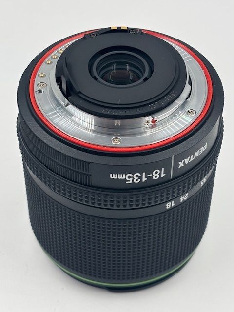 Pentax Obiettivi: Pentax-DA 18-135mm WR – Usato da Seewis Dorf venduto da Plebejus 3