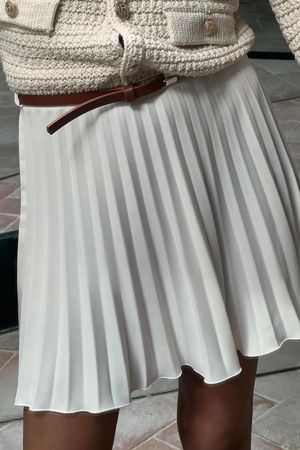 NEW - ZARA White Skirt NP: 59.-