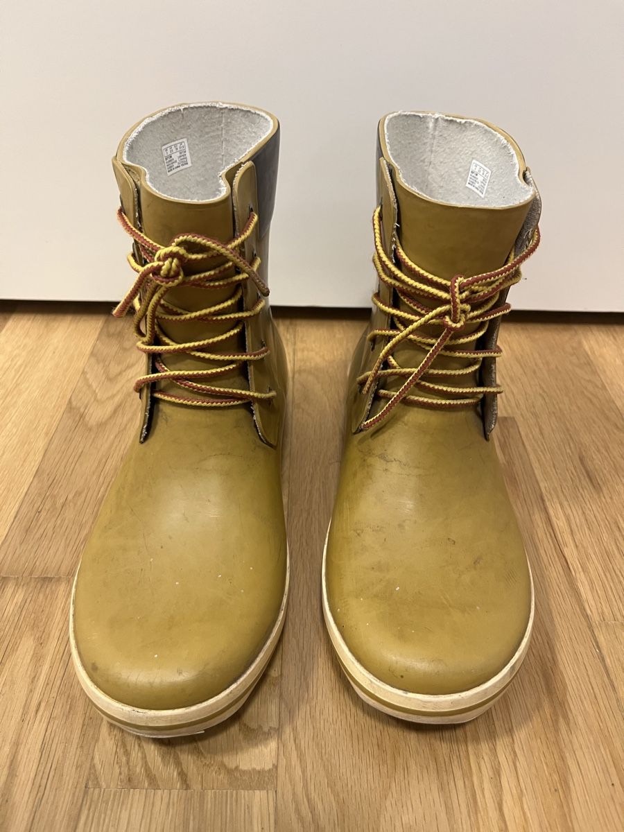 Timberland Chaussures garçon: Timberland Gummistiefel, Gr. 35 – D'occasion à Frauenfeld par heyLani 1