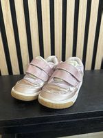 Sneaker Zara Gr.23