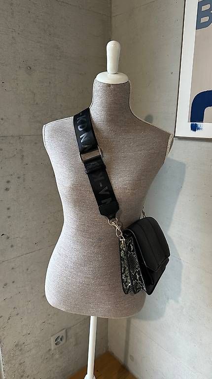 Na-kd Borse da donna: NAKD Tasche – Usato da Rombach venduto da ste_5zvl