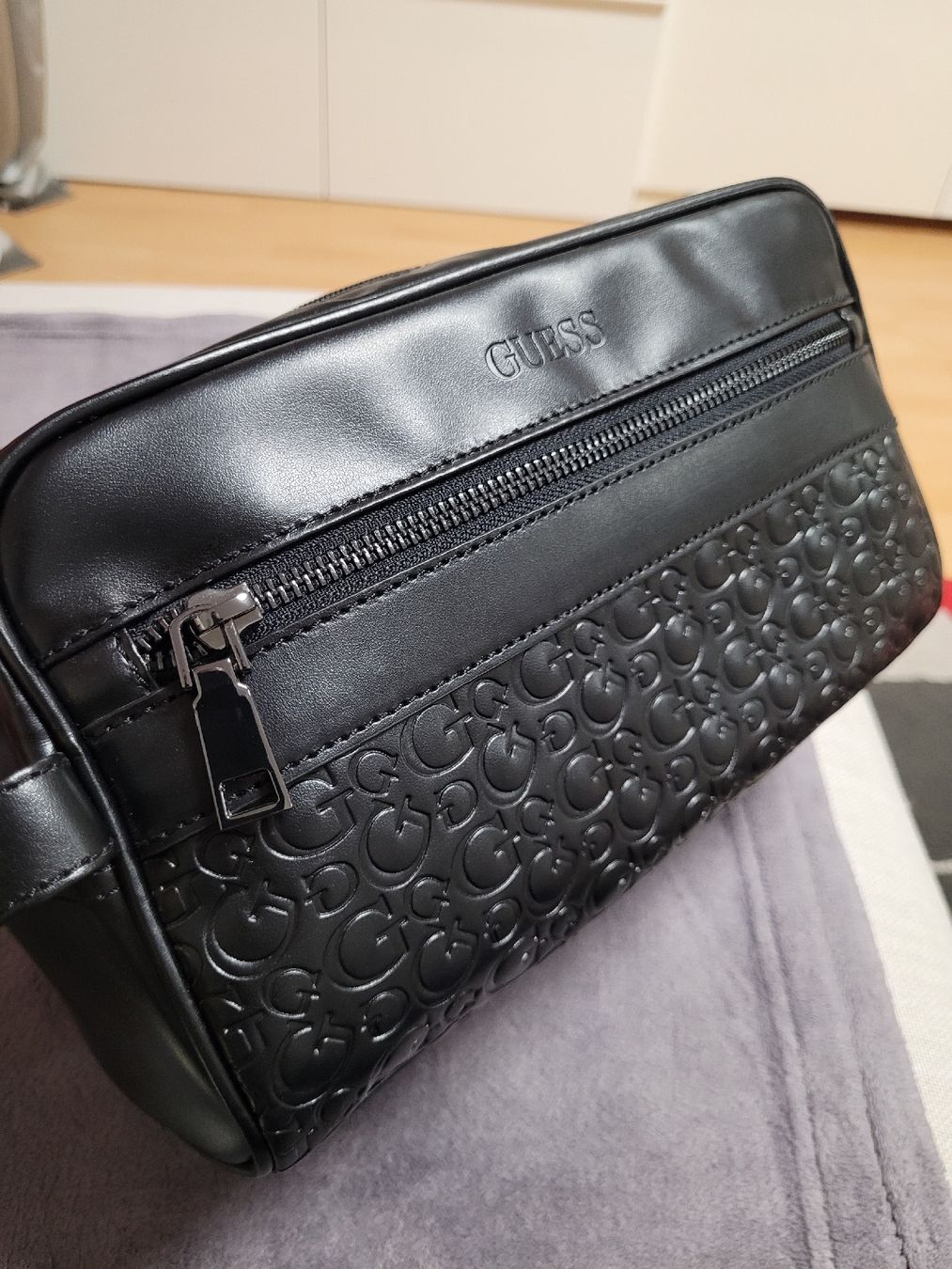 Taschen: Nécessaire Guess Unisexe Neuf! – Neu (gemäss Beschreibung) aus Courtaman von Bluejazz 1