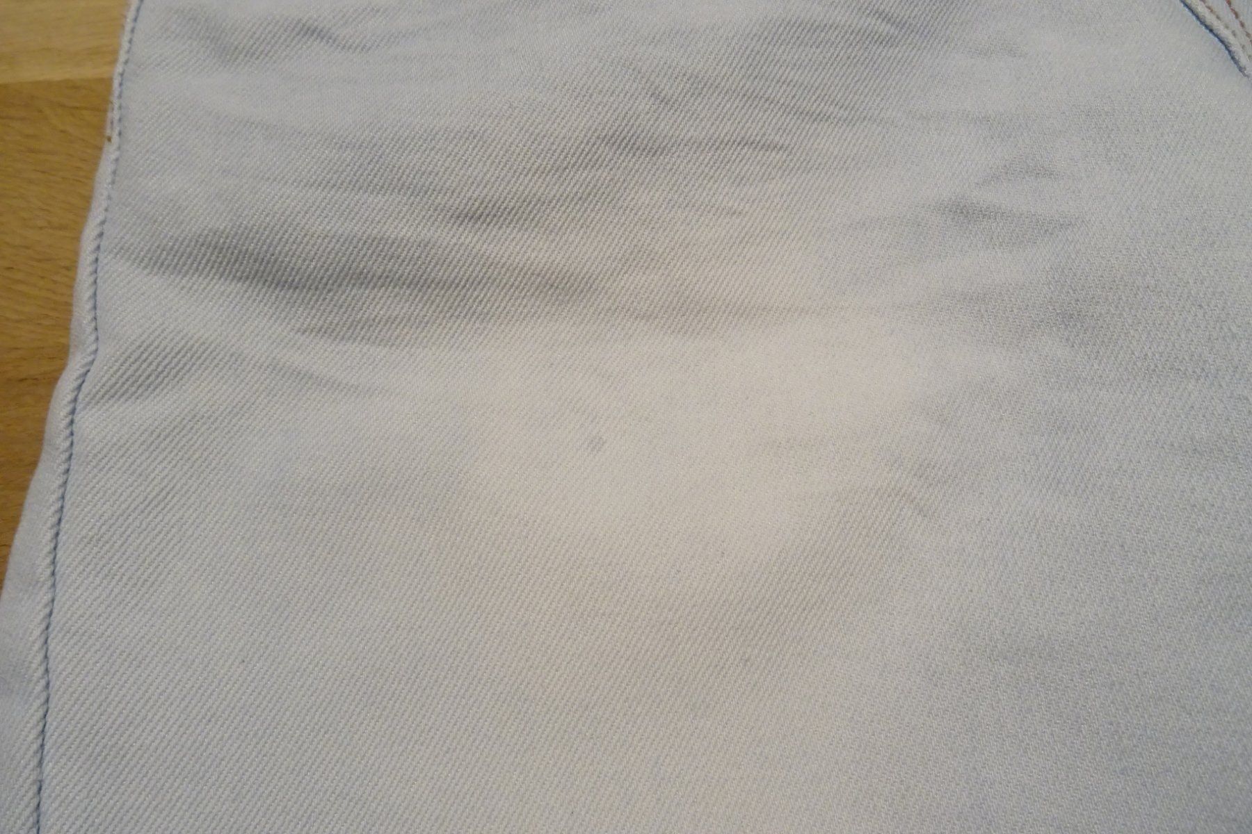 Pantalons: hellblaue Shorts Gr. 152 – D'occasion à Urtenen-Schönbühl par Chaeppeler 4