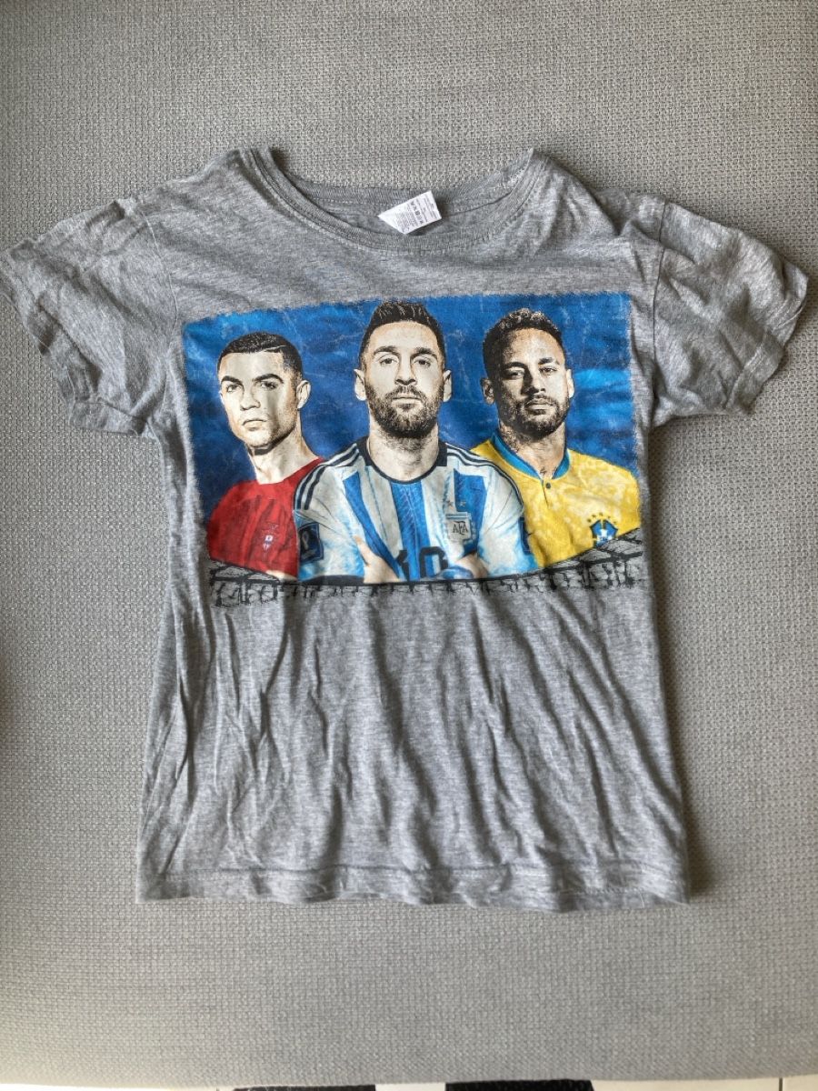 Camicie, T-shirt & Polo: Ronaldo, Messi Neymar Shirt – Usato da Dinhard venduto da Tatjjj