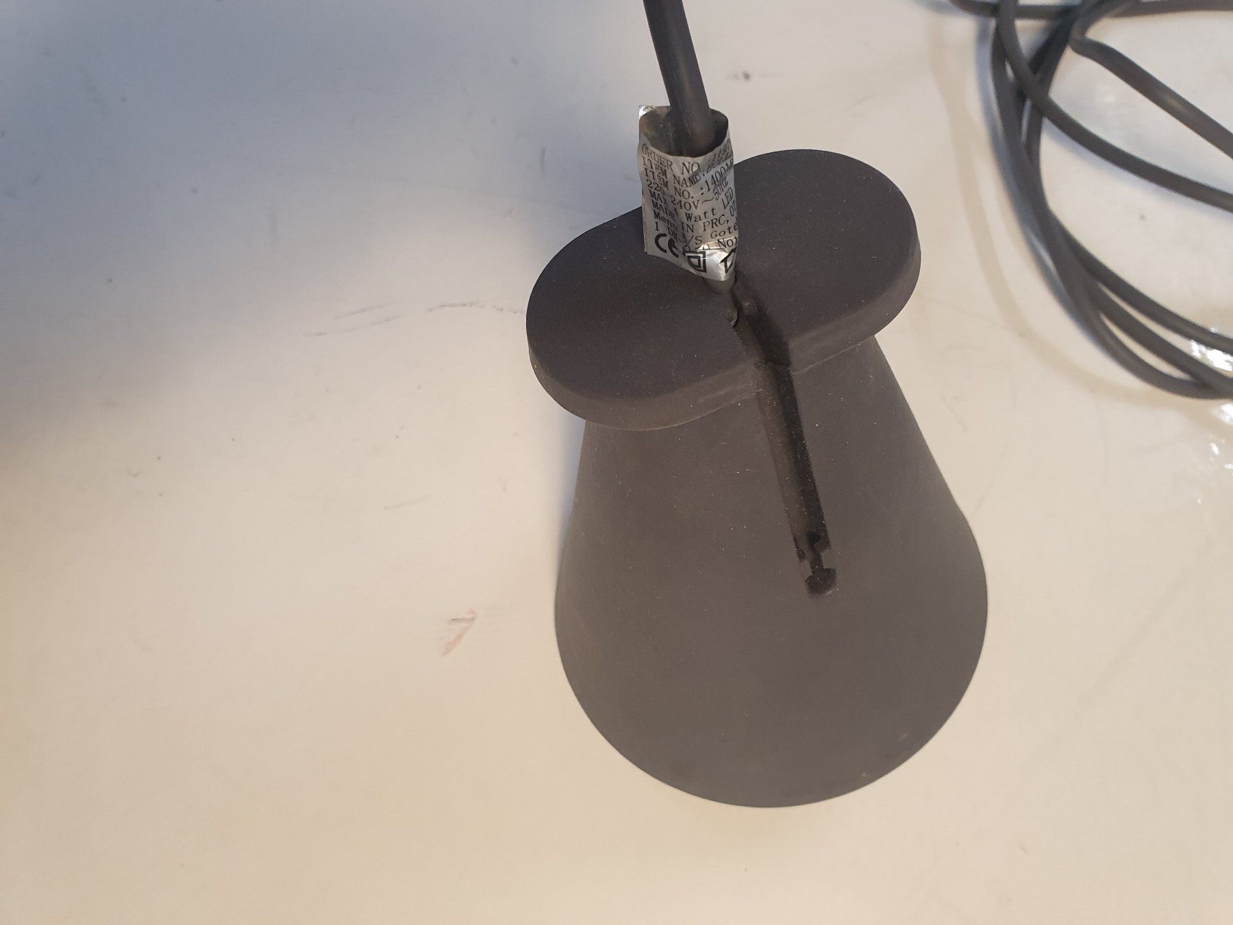 Lampade: LED Lampe mit 340 cm Kabel – Usato da Zürich venduto da loosebone 2