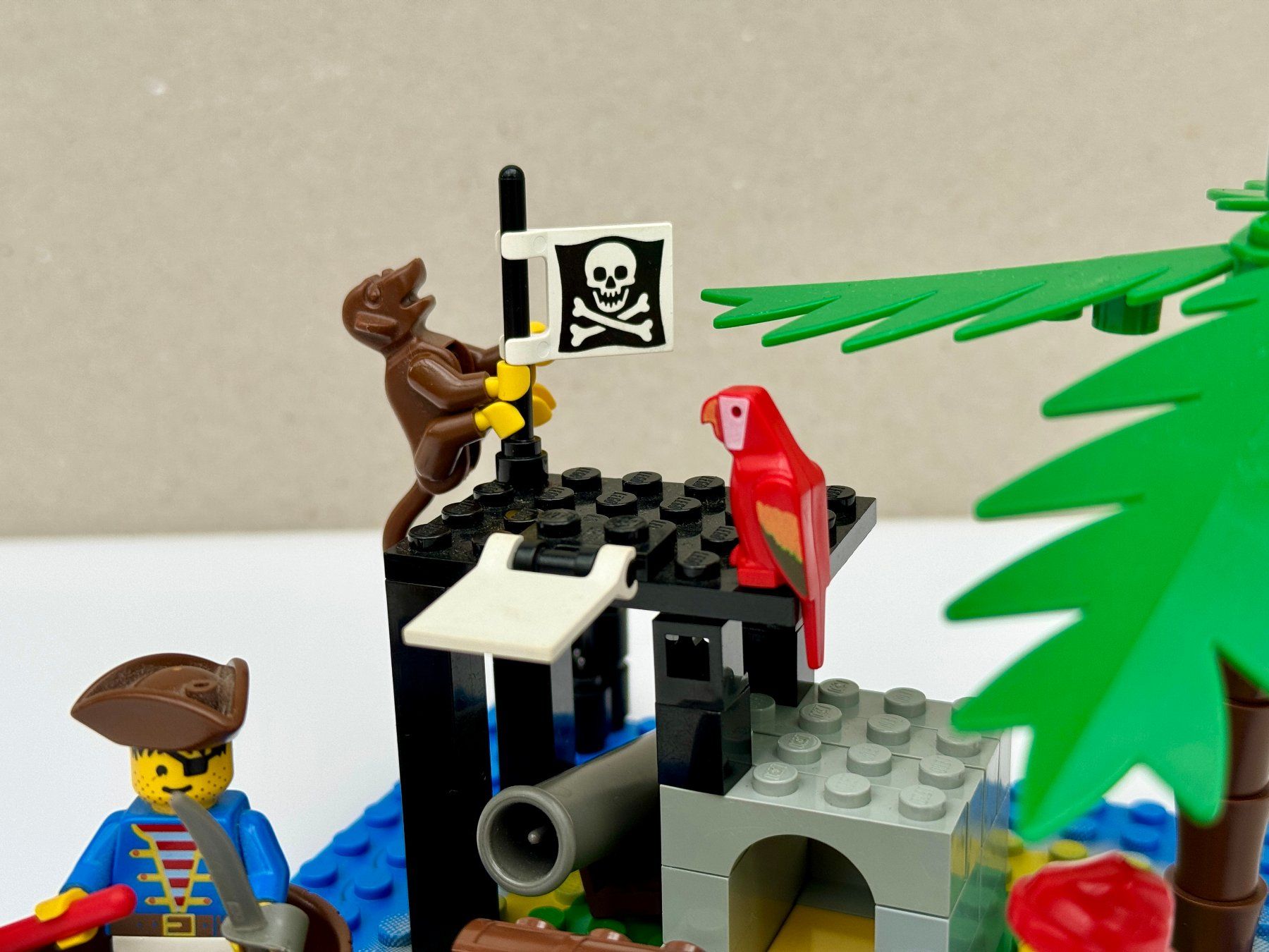Legoland Kit di costruzioni: Lego 6260 Shipwreck Island – Nuovo (secondo la descrizione) da Frauenfeld venduto da ufu_7bdg 2