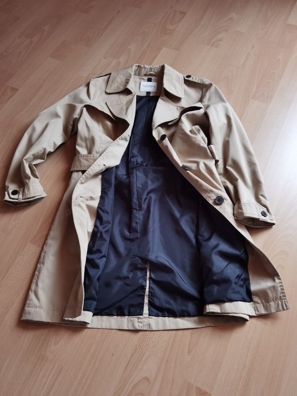 C&A Mäntel: Trenchcoat Mantel_Gr. 36 – Gebraucht aus Roggwil BE von mocca01 1