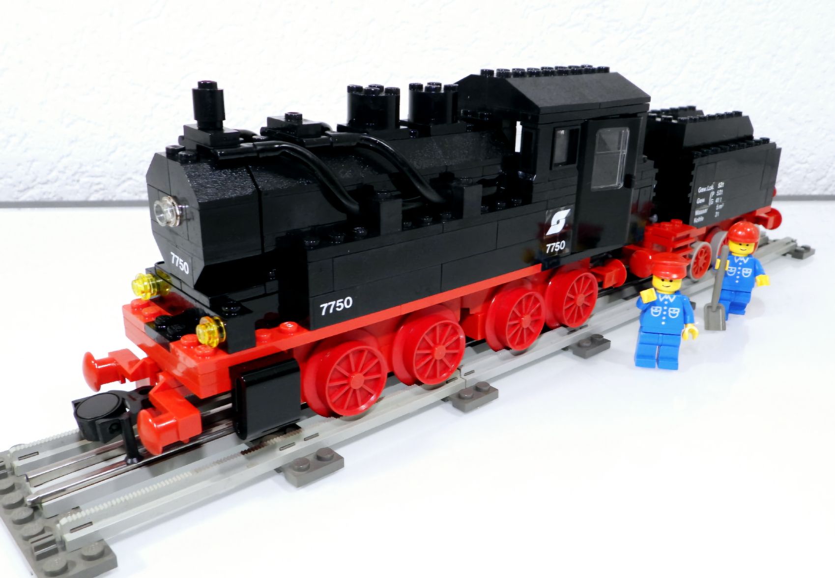 Lego Kit di costruzioni: LEGO 12 VOLT EISENBAHN 7750 GROSSE DAMPFLOK MIT TENDER – Usato da Turbenthal venduto da Ddanuh 1