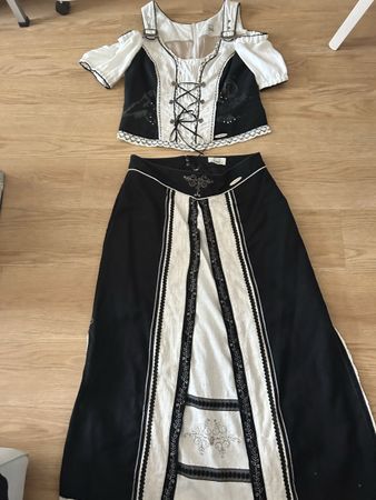 3 Dirndl wunderschön! 3Stk. Einzelstücke! NP war über 2000