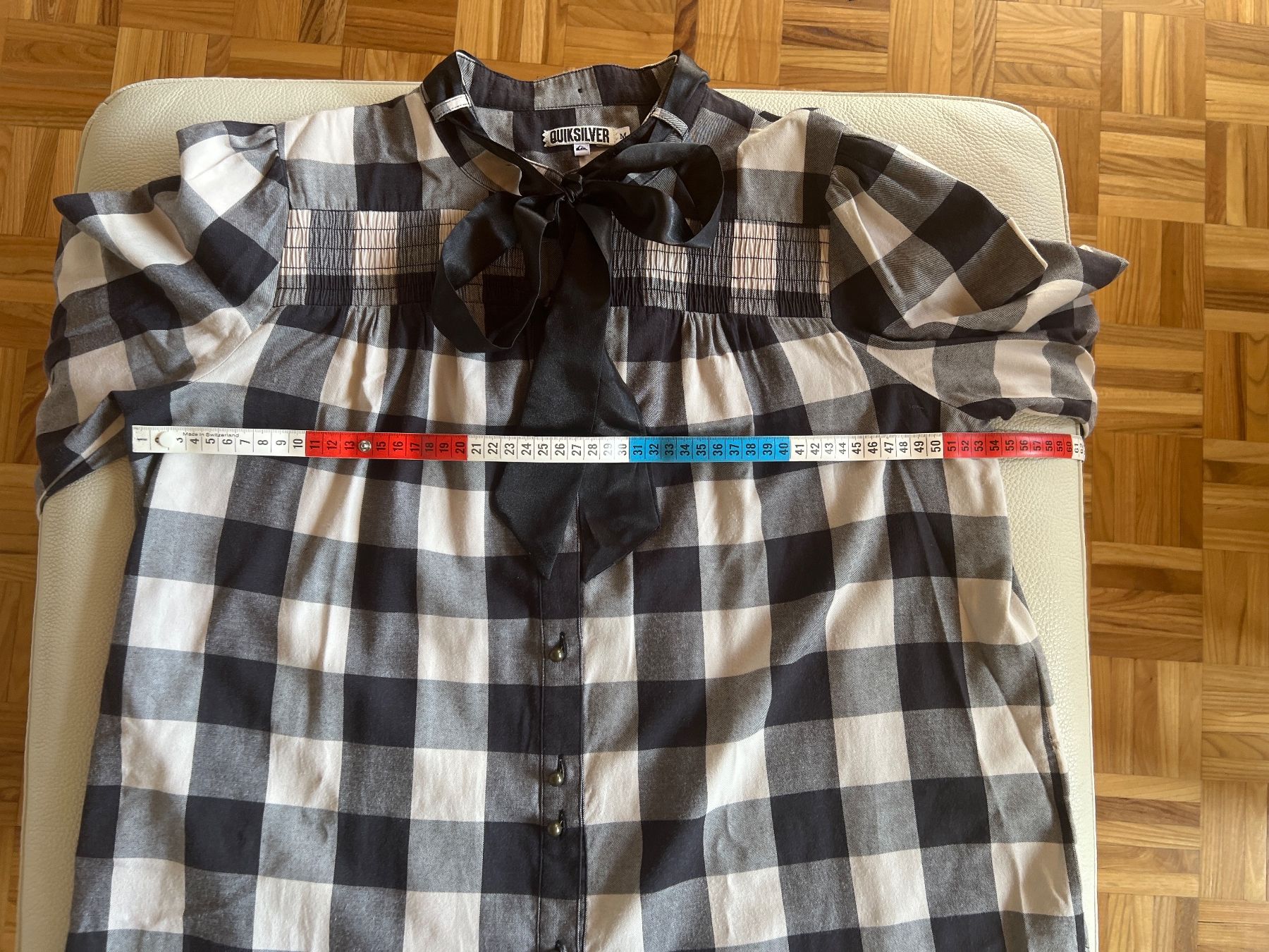 Quiksilver Camicette: QuickSilver-Karohemd mit Schleife – Grösse M – Usato da Chur venduto da van_hnc6 7