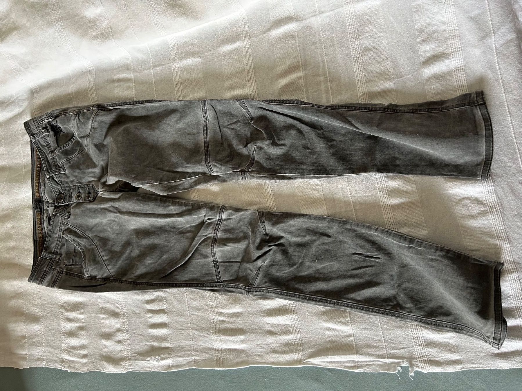 Nile Jeans: Nile Jeans, Originalnile – Gebraucht aus Uster von kitsilano2011