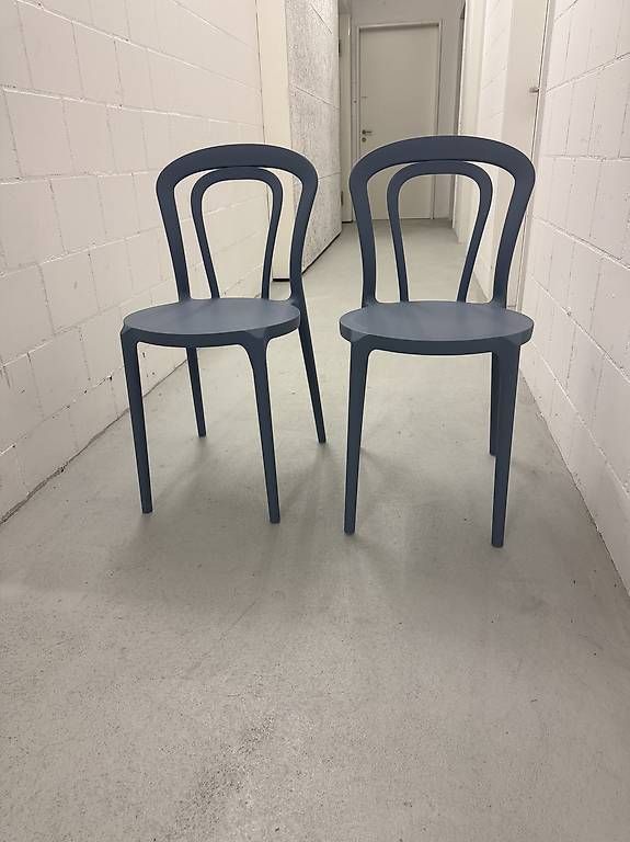 Sedie: 2 Stühle hellblau  – Usato da Winterthur venduto da Perina 3